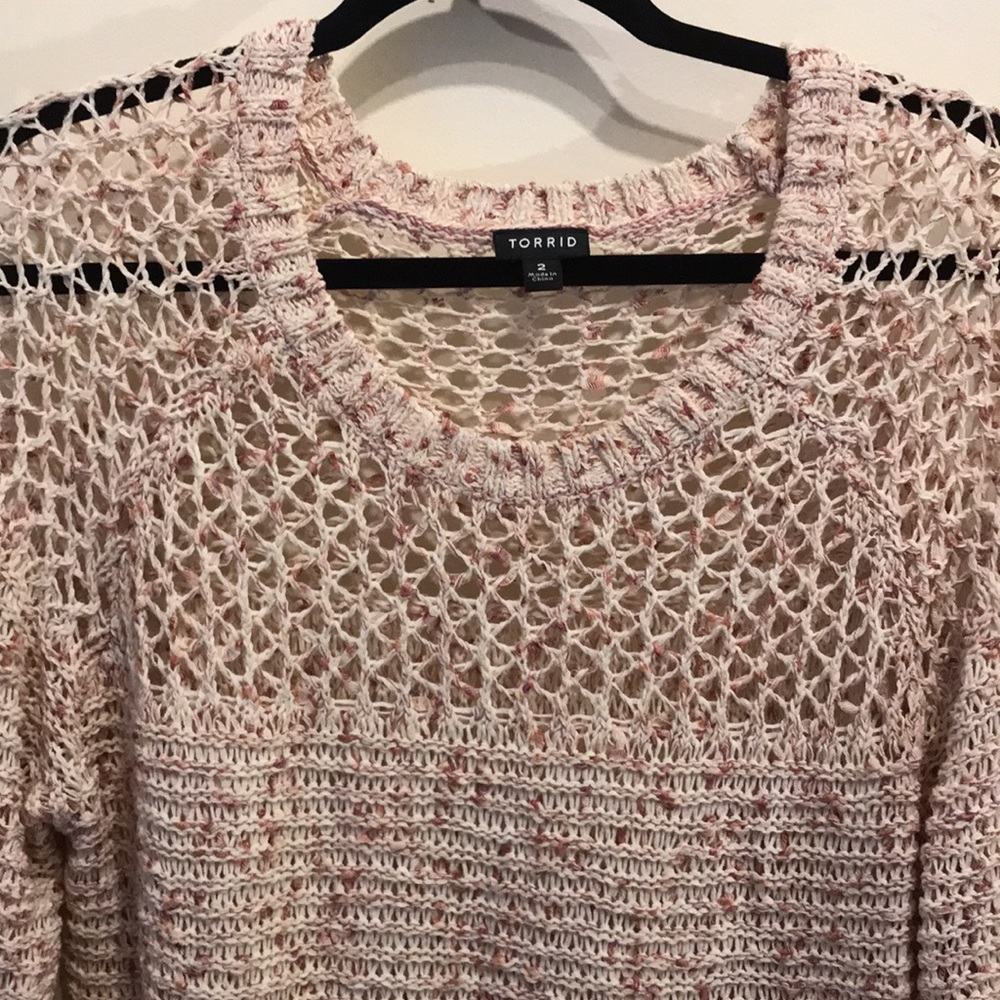 Torrid size 2 sweater